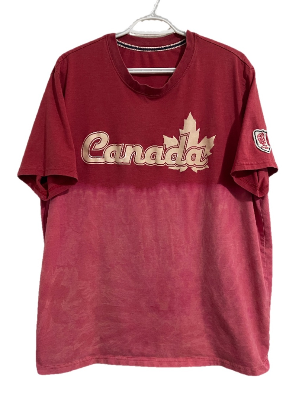 Distressed Canada Graphic Short Sleeve Shirt